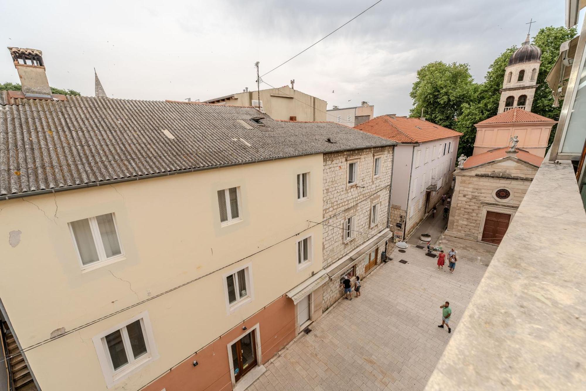 Zadar Center Apartment Verdi,Big & Cosy エクステリア 写真